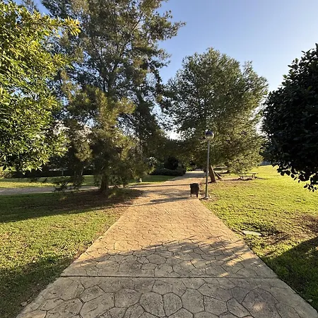 Sb311g - Modern & Well Connected 2 Bed Appartamento *